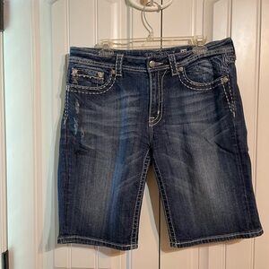 Women’s Miss Me Shorts Size 30